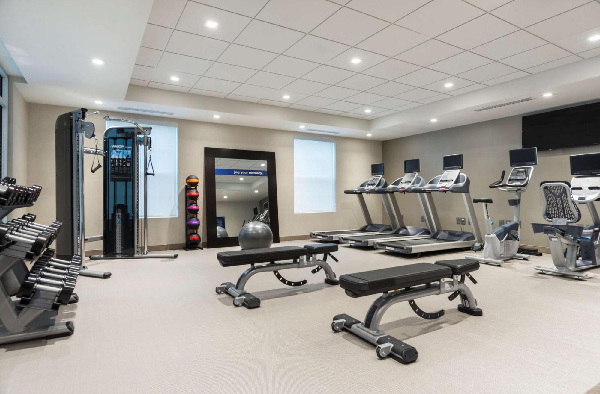 Hampton Inn & Suites Bridgewater, Nj Esterno foto